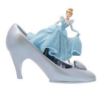 Enesco - Disney 100 - Cinderella with Glass Slipper Statue