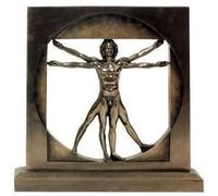Statuette - L'homme de Vitruve - Matière: Résine - Dimensions: 22 x 4 x 80 cm