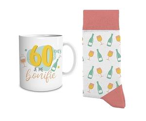 STC Coffret Mug et Chaussettes Assorties - 60 Ans Je me Bonifie