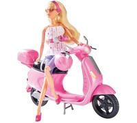 Steffi Aime Son ""Scooter Chic De Ville""