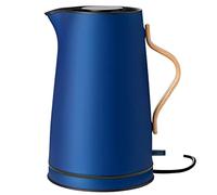 Stelton Bouilloire Emma - Cuisinière électrique - Cafetière et théière scandinave - Filtre, Interrupteur de sécurité de cuisson à sec avec arrêt - Poignée en bois de hêtre - 1,2 L - Bleu foncé - Prise
