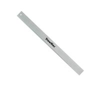 StewMac règle de précision pour rectitude et relief du manche | Le bord rectifié révèle bosses, creux et relief sur toute la longueur du manche avant réglage ou nivellement précis.