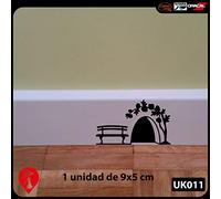 Sticker mural en vinyle pour plinthe Trou de souris « Dans le jardin » 9 x 5 cmVendeur de Grande-Bretagne