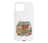 Stitch, première gorgée, deuxième Aiguille et café Coque pour iPhone 15 Plus