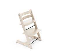 Stokke Tripp Trapp® - Chaise Haute Bébé Évolutive - Blanc Vanille | La chaise qui grandit avec l'enfant. Design iconique en bois européen, assise et repose-pieds réglables. Jusqu'à 136 kg.