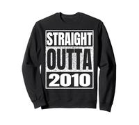Straight Outta 2010 Vintage 2010 Classic Birth of Birthday Sweatshirt