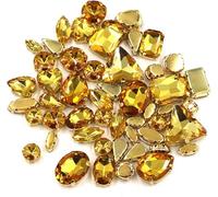 Strass à coudre, Lot de 50 pierres de cristal de différentes formes, faites à la main, à coudre sur sacs, chaussures ou vêtements.(Gold Yellow)