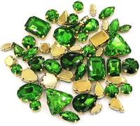 Strass pour loisirs créatifs, Lot de 50 pierres cristal différentes formes, faites à la main, coudre sur sacs, chaussures ou vêtements(Grass Green)
