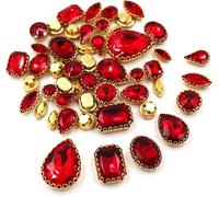 Strass thermocollants, 50 pièces/sachet, pierres de cristal de formes variées, for couture, dentelle dorée, sertissage de griffes, strass en verre, bricolage, chaussures, vêtements, accessoires(Red)