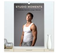 Studio Moments - Sinnliche Porträts junger Männer (hochwertiger Premium Wandkalender 2027 DIN A2 hoch), Kunstdruck in Hochglanz: Zwölf ästhetische, ... junger Männer zwischen Spannung und Nähe..