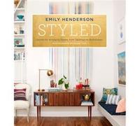 Styled by Angelin Borsics Inconnu (Auteur)