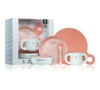 Suavinex, Set Vaisselle Bébé. Coffret Repas Enfant, 5 pièces. Comprend : Assiette + Bol + Tasse + Cuillère + Nappe Antidérapante. 6+ Mois. Durable, Apte pour le lave-vaisselle, Micro-onde. Rose