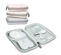 Suavinex, Trousse de Soin Bébé. Trousse de Toilette Complète et Transportable. Set Manucure Bébé. Contient : Brosse et peigne + Doigt Brosse à dent + Ciseaux + Lime +Coupe Ongles, 6 piéces, Vert