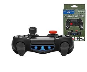 Subsonic - Housse de protection en silicone pour manette Playstation 4 - Pack d'accessoires de customisation avec coque souple, thumb grip caps pour joystick et sticker pour PS4 Slim / PS4 Pro - Camo