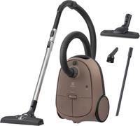 SUBZONAL-Electrolux 600 Clean, Aspirateur avec Sac, Commandes aux Pieds, 50% de Plastique Recyclé, Filtre Hygiène 12 Lavable, Cordon 12m XXL, EB61C3WBL, Marron