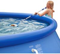 Summer Escapes Kit de nettoyage pour piscine avec épuisette Aspirateur de fond Tige télescopique