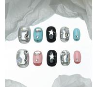 Sun&Beam Nails Ongles artificiels faits main Court Carré-arrondi à coller en Bleu Rose Noir Argenté Étoile Strass Y2K design avec autocollants - 10 pièces (#205 XS)