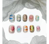 Sun&Beam Nails Ongles artificiels faits main Court Carré-arrondi à coller en Bleu Vert Orange Violet Ombre Peint à la main 3D design avec autocollants - 10 pièces (#206 M)