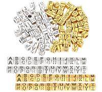 SUNNYCLUE 1 boîte de 108 perles Carrées en Métal Doré et Argenté Lettres AZ 52 styles Différents pour la Création de Bijoux (Boucles D'Oreilles Bracelets D'Amitié Colliers etc.). Idéales pour les Lois