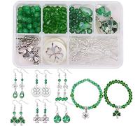 SUNNYCLUE 1 boîte de Rugby Shamrock Vert Trèfle à Quatre Feuilles Porte-Bonheur Boucles d'oreilles Pendantes St Patricks Bijoux - Bricolage Faire 6 Paires de Boucles d'oreilles et 2 brins Bracelets