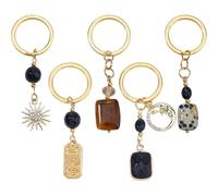 SUPERFINDINGS 5 Porte Clés En Cristaux Naturels Avec Pierres De Guérison Anneaux En Métal Pendentifs En Gemmes Naturelles Agate Noire Et Jade Blanc Pour Sac Voiture Décoration Maison