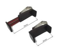 Support à clip pour pare-soleil de voiture, pour télécommandes, visière et facile à trouver, réglable pour accueillir différentes tailles de télécommandes de 47 à 70 mm