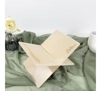 Support beige coran avec nom personnalisé - Élégant présentoir islamique pour mariage, pendaison de crémaillère, Umrah, Hajj, Aïd ou pour le lien avec Allah