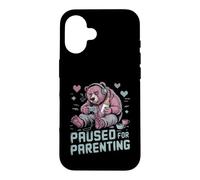 Suspendu pour la parentalité Gamer Bear New Parent Coque pour iPhone 16