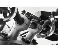 SW-Motech H=20 mm. Gris. Triumph Str. Triple 675 (12-16). - H=20 mm. Gris. Triumph Str. Triple 675 (12-16).