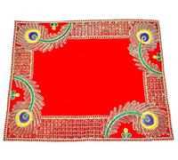 Swadeshi Desire Tissu en velours Pooja Chowki Aasan pour Puja Asan/tissu d'autel brodé Idoles de Dieu (couleur : rouge) une pièce. (38,1 x 30,5 cm)