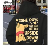 Sweat à capuche à manches longues Disney Winnie l'Ourson, orné de la pose emblématique suspendue, avec capuche à cordon de serrage, imprimé dessin animé, tissu légèrement extensible et design détaillé