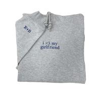 Sweat brodé personnalisé « I Love My Boyfriend » | Cadeau personnalisé pour elle | Sweat à capuche personnalisé pour couple | Cadeau d'anniversaire pour petite amie ou petit ami | Chemise de relation