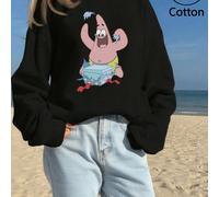 Sweat-shirt noir unisexe à col rond avec imprimé. Le sweat-shirt noir Bob l'éponge est adorable ! Patrick tient un coffret cadeau et l'acclame, tandis que le coffret bleu orné d'un ruban étoilé regorg