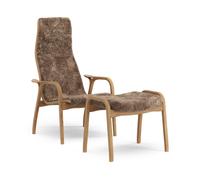 Swedese Fauteuil et repose-pieds Lamino chêne huilé/peau de mouton Sahara (Brun nougat)