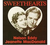 Sweethearts : Nelson Eddy and Jeanette MacDonald.