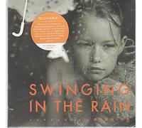 Swinging in the Rain Evening [Import allemand]