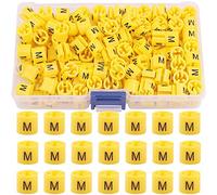 Swpeet 150 pièces de marqueurs pour cintres en plastique jaune taille M - Étiquettes de taille à code couleur pour cintres en fil avec boîte de rangement