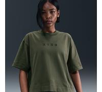T-shirt boxy à manches courtes Nike pour femme Medium Olive XS (FR 34-36)