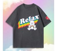 T-shirt graphique à manches courtes pour femmes d'été, style classique avec un ours blanc "Relax" et un slogan arc-en-ciel amusant. Une combinaison de style guérisseur doux et d'influence américaine L
