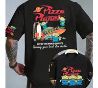 T-shirt graphique Disney Toy Story Classic Pizza Planet Alien Rocket Space, T-shirt à manches courtes avec slogan Pizza Planet imprimé au dos, Haut noir intemporel à col rond, Motif mini alien à trois
