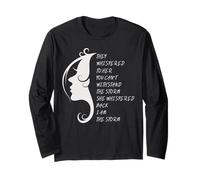 T-shirt « I am the Storm They Whispered to Her Tee Stronger » Manche Longue