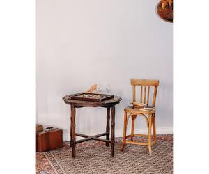 Table à manger en bois foncé n°519