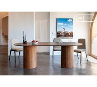 Table ovale en bois teinte noyer 8 personnes Ligna