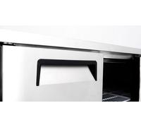 Table Réfrigérée Positive 3 Portes avec Dosseret 470 Litres