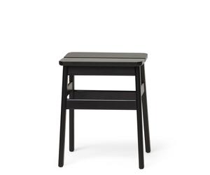 Tabouret Angle Form and Refine, Designer Herman Studio, 38x45x32.2 cm; Sitz 24 cm