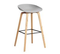 Tabouret de bar haute About A Stool AAS 32 2.0 chêne laqué water-based lacquered oak base/footrest black