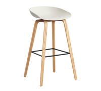Tabouret de bar haute About A Stool AAS 32 2.0 chêne laqué water-based lacquered oak base/footrest black