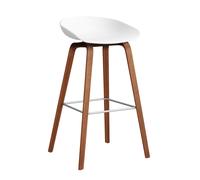 Tabouret de bar haute About A Stool AAS 32 2.0 noyer laqué water-based lacquered walnut base/footrest stainless steel