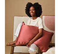 Taie d'oreiller en soie rose foncé 51x76