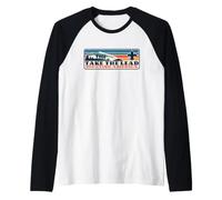 Take The Lead! Vintage Scouting Hiking 90s Vibe Logo Manche Raglan